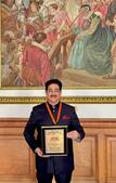 Image of: Dr. Sandeep Marwah Honoured in Edinburgh for Ten World Records