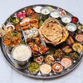 Image of: How to Craft a Thali That Is Light, Hydrating, and Nutritious