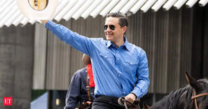 Image of: Poilievre Criticizes Canada-US Trade Deadline Amid Political Comeback Efforts