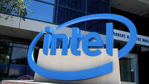 Image of: Intel Receives $2 Billion Investment from SoftBank Amid Challenges