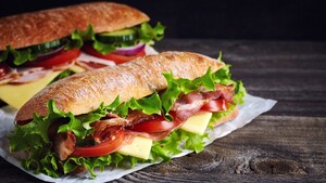 Image of: Avoiding Cancer-Causing Ingredients in Popular Sandwich Fillers