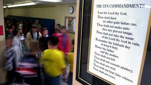 Image of: Federal Judge Halts Texas Ten Commandments Law in Schools