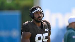 Image of: Myles Garrett's Eighth Speeding Citation Sparks No Comments