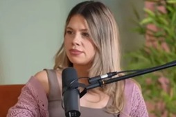 Image of: Influencer Couple Faces Backlash Over Baby Name Choice