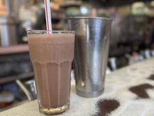 Image of: A Sweet Journey Through Frozen Drinks: Milkshakes, Malts, and More