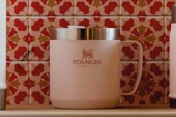 Image of: Discover the £15.99 Stanley Cup Bargain You Didn't Know About