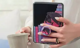 Image of: PopSockets Unveils MagSafe-Compatible PopCase for Kindle Users