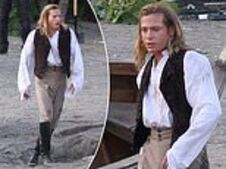 Image of: Sam Reid Spotted Filming New 'Interview with the Vampire' Scenes in Canada