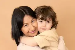 Image of: Hayley Tamaddon Opens Up About Parenting Challenges