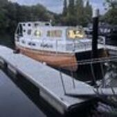 Image of: Discover Surrey's Most Affordable Riverside Three-Bedroom Home