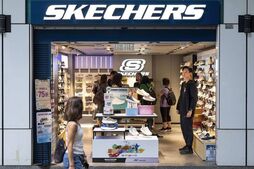 Image of: New Look's Popular Trainers: The Supportive Footwear Everyone Loves