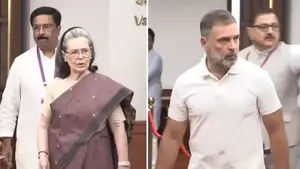 Image of: Sonia and Rahul Gandhi Participate in VP Election Voting