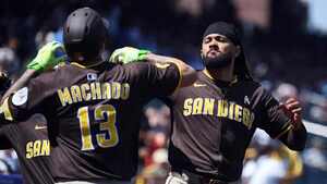 Image of: MLB Insider Anticipates Padres to Claim NL West Title Over Dodgers