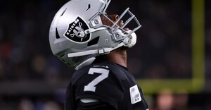 Image of: Geno Smith's Dismal Performance: Raiders Fall to Chargers