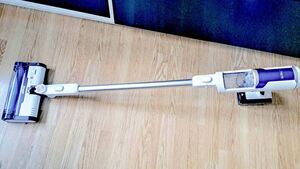 Image of: The Cordless Vacuum Cleaner That Stands Out Among the Rest