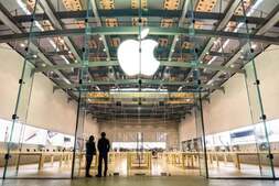 Image of: iPhone 17 Sales Surge, Design Team Shifts, and Foldable Future: This Week in Appleverse