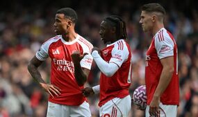 Image of: Arsenal's Key Decisions Ahead of Manchester City Clash