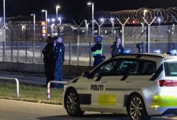 Image of: Copenhagen Airport Suspends Flights Due to Drone Sightings