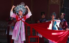 Image of: Celebrating the Rich Heritage of Chinese Opera
