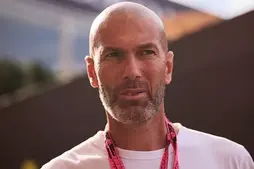 Image of: Zinedine Zidane Eyes Manchester United Amid Amorim Pressure