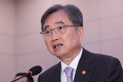 Image of: US Offers Revised Proposal on South Korea's $350 Billion Commitment