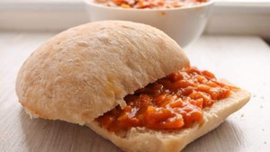 Image of: Discover the Delights of Chakalaka Sandwiches