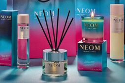 Image of: Smart Shopping: Early Christmas Gifts & Black Friday Deals
