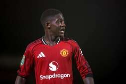 Image of: Manchester United Blocks Kobbie Mainoo's Loan to Napoli