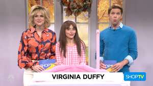 Image of: Newcomer Ashley Padilla Takes Spotlight on SNL