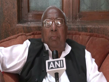 Image of: V Hanumantha Rao Accuses RSS of Dividing India