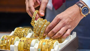 Image of: Gold and Silver Shine Bright on Diwali Amidst Rising Demand