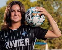 Image of: Morrier Receives Recognition After Stellar Performance