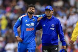 Image of: Shreyas Iyer Admitted to ICU as Rib Injury Complicates
