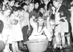 Image of: A Guide to Celebrating a Traditional Scottish Halloween
