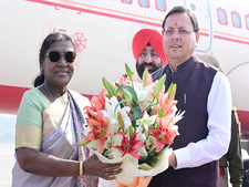 Image of: President Droupadi Murmu Receives Grand Welcome in Dehradun