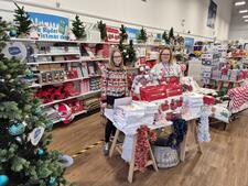 Image of: Port Glasgow Charity Shop Unveils Festive Christmas Section