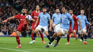 Image of: How to Watch the Premier League Showdown: Manchester City vs Liverpool