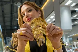 Image of: Gold Prices: Analysts Predict a Surge to $5,000
