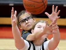 Image of: SCC Women's Basketball Showcases Defensive Prowess Against Black Hawk College