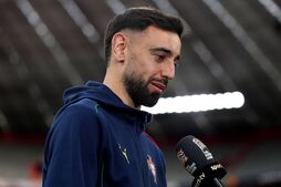 Image of: Manchester United Update: Bruno Fernandes Reflects on Mistakes and Team Developments