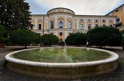 Image of: Discovering the Colonna Palace: Rome's Hidden Gem