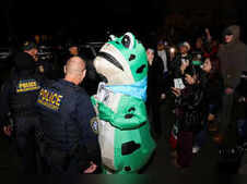 Image of: Operation Charlotte’s Web: Federal Raids Target Undocumented Residents