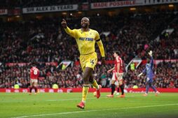 Image of: Man United Transfer News: Mateta Discussions and Profit Insights