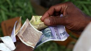 Image of: Rupee Experiences Minor Drop to 89.24 Against the U.S. Dollar
