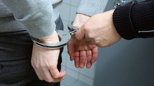 Image of: Police Chief Stresses Compassion Over Criminalization for Shoplifting