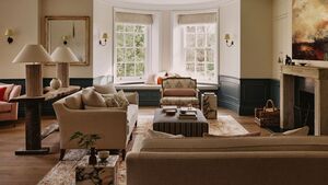 Image of: The Art of Negative Space: Transforming Your Living Room