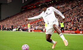 Image of: Man United Manager Amorim Calls for Dorgu's Tactical Growth