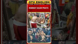 Image of: Nimrat Kaur Offers Prayers at the Mahakaleshwar Temple