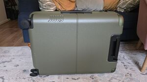 Image of: How Smart Suitcases Are Easing Travel-related Anxiety
